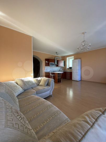 2-к. квартира, 82 м², 6/12 эт.
