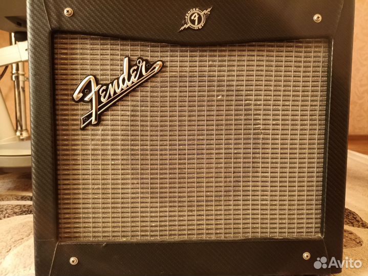 Комбоусилитель Fender Mustang I