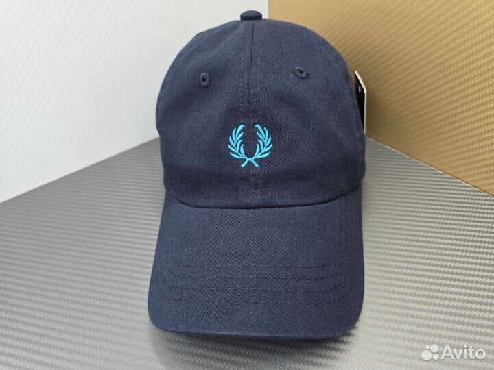 Кепка Fred Perry синяя с голубым логотипом