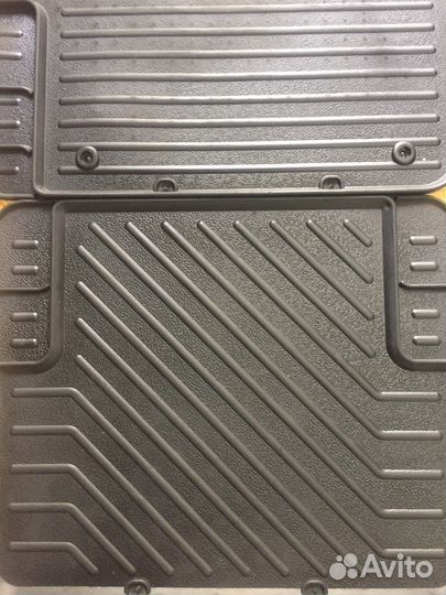 Автомобильные коврики резиновые