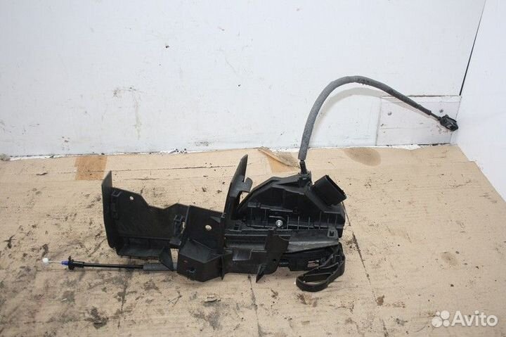 Замок двери передней правой ford focus III 2011