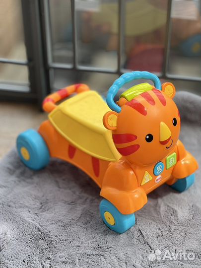 Развивающий автомобиль fisher srice