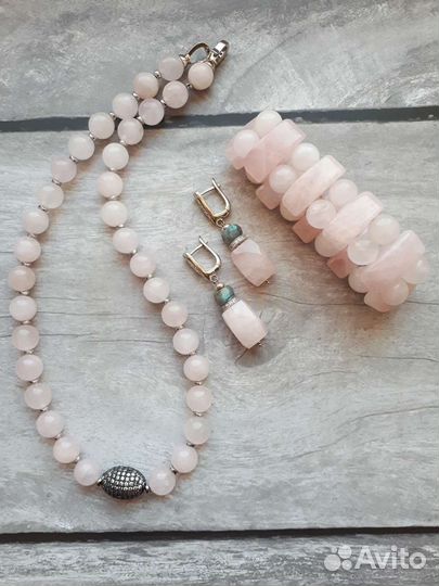 Браслет, серьги, бусы