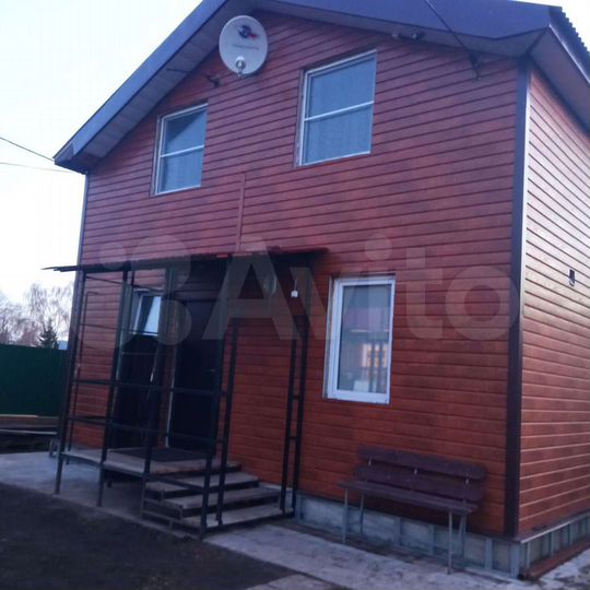 Дом 65 м² на участке 4 сот.