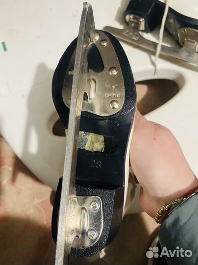 Коньки фигурные