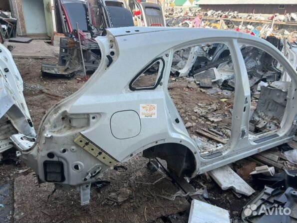 Боковина / четверть задняя правая Infiniti FX/QX70