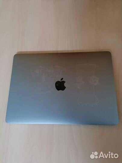 Macbook Pro 13 2018 256gb