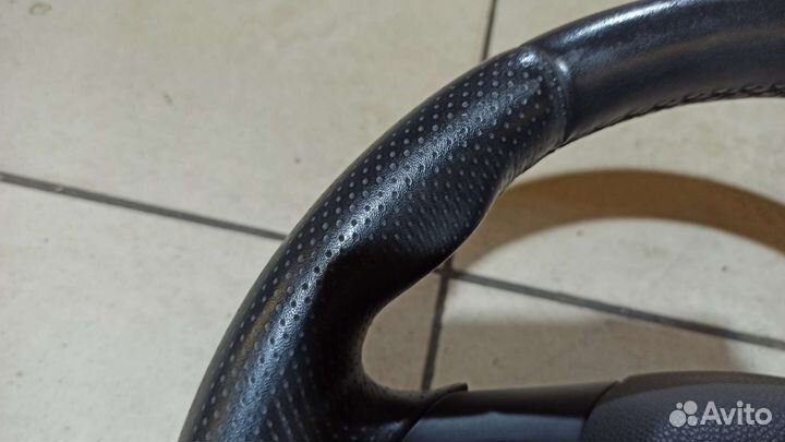 Руль М-тех бмв е90 е91 е92 из Японии