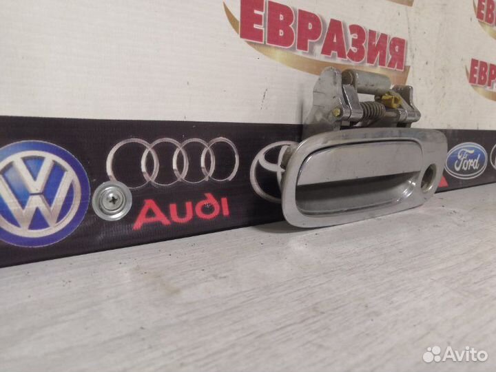 Ручка двери внешняя передняя левая Toyota Corolla