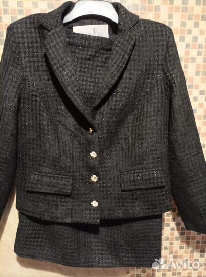 Костюм женский твидовый
