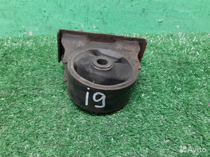 Опора (подушка) двигателя задняя Toyota RAV4 A2 2