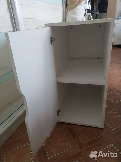 IKEA стол с тумбой и настольным модулем