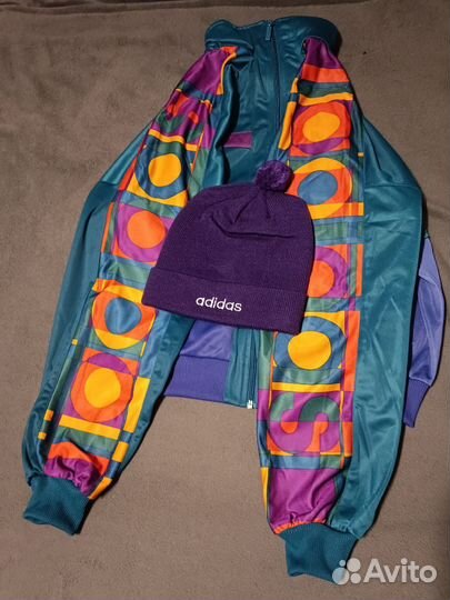 Шапка adidas фиолетовая оригинал