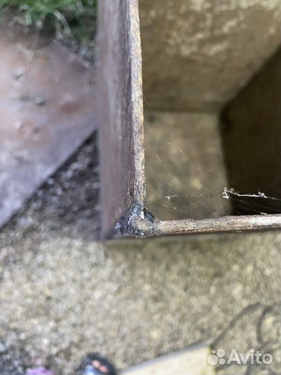 Мусорный бак металлический