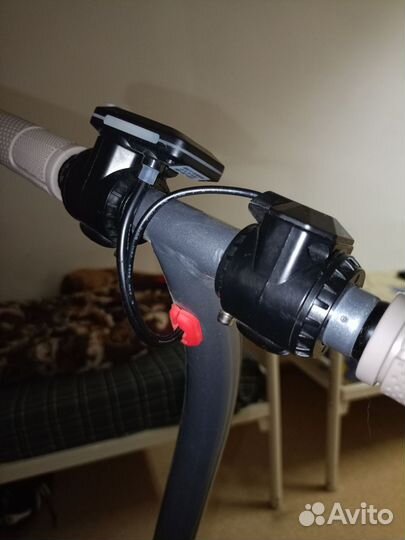 Электросамокат hiper slim