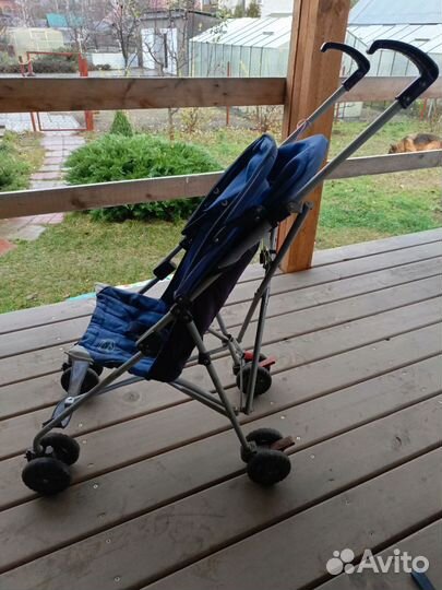 Прогулочная коляска
