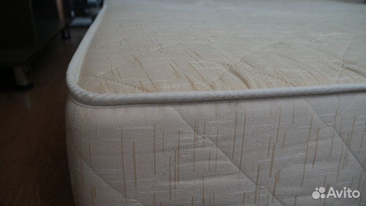 Матрас 160х200