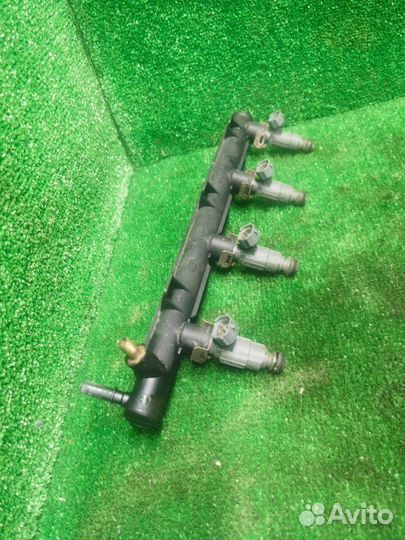 Форсунка топливная Kia Sephia 2 седан 1.6 2003