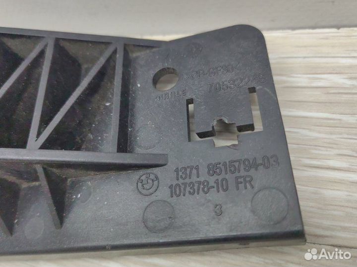 Кронштейн корпуса воздушного фильтра левый Bmw 3