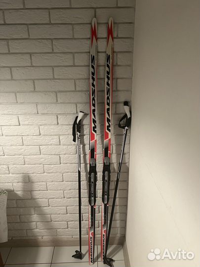 Беговые лыжи 160 см, крепление NNN