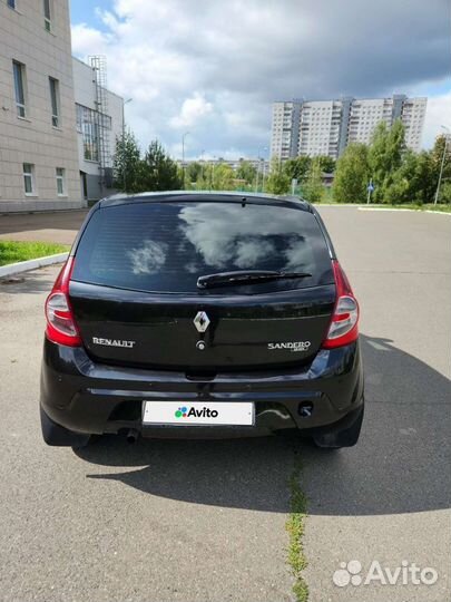 Renault Sandero 1.6 AT, 2012, 103 505 км