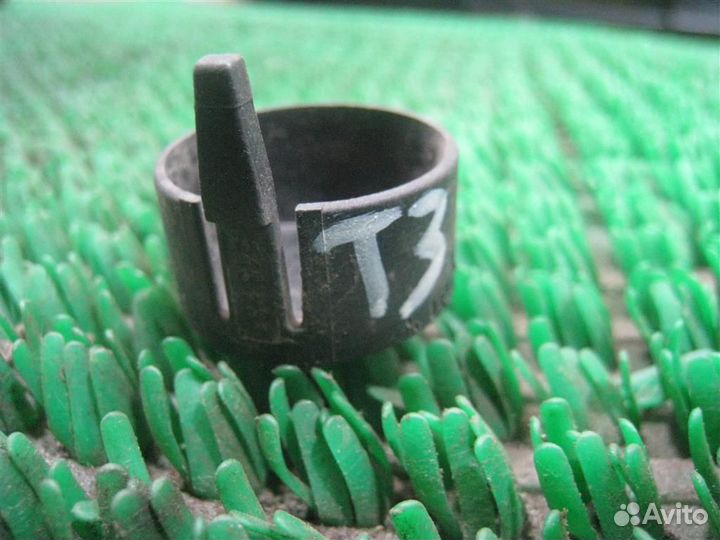 Заглушка поводка стеклоочистителя Citroen Berling