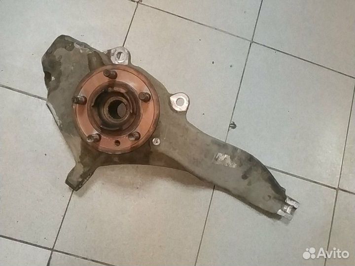 Ступица колеса Range rover Voque правая передняя