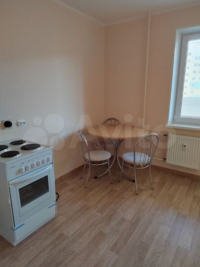 2-к. квартира, 55 м², 5/10 эт.
