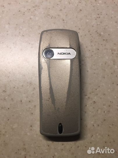 Телефон Nokia 6610i