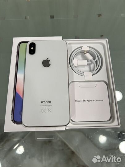 iPhone X, 64 ГБ
