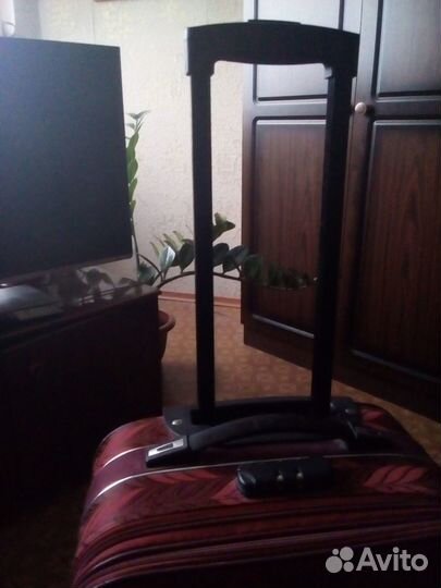 Чемодан на колесах