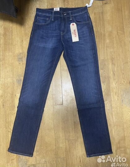 Джинсы levis