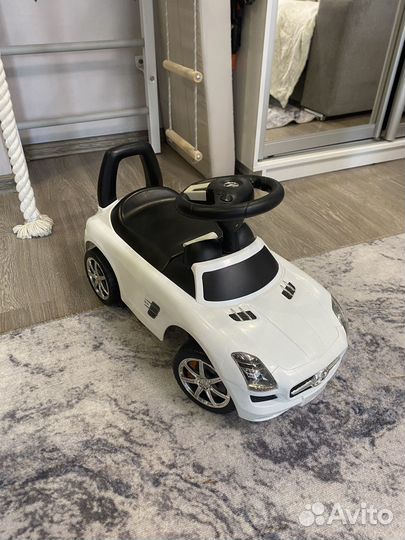 Машинка каталка толокар