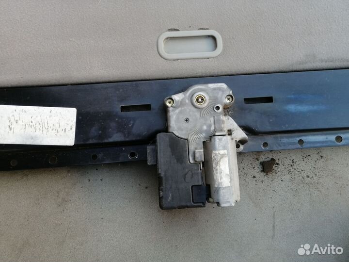 Люк в сборе электрический для Ford Explorer (U2)