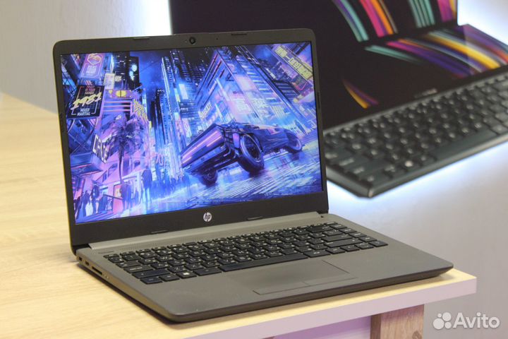 Ультрабук HP свежий и мощный для работы и учёбы