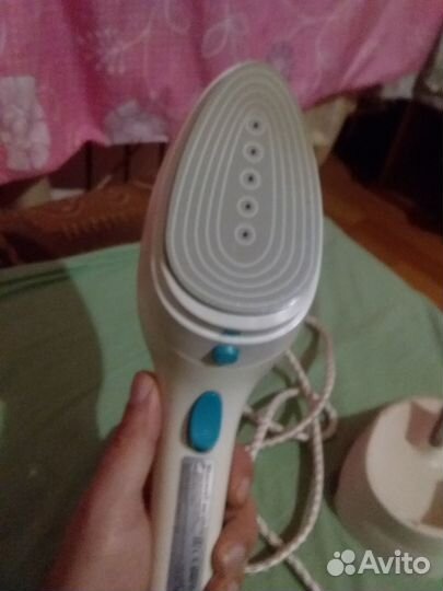 Утюги и отпариватели