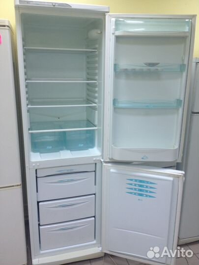 Холодильник 