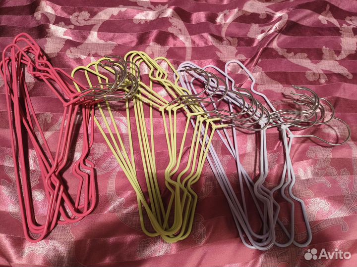 Плечики детские