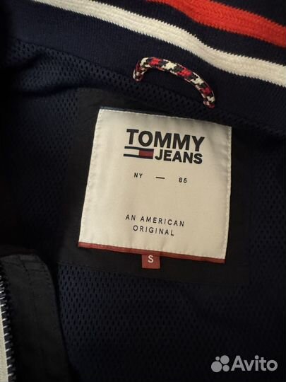 Бомбер tommy hilfiger