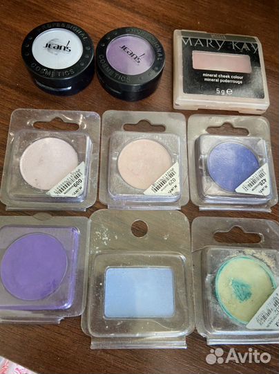 Тени для век