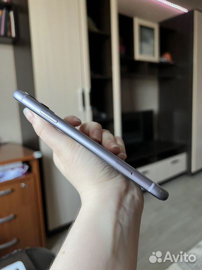 iPhone 11, 256 ГБ