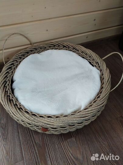 Лежанка для собак, кошек