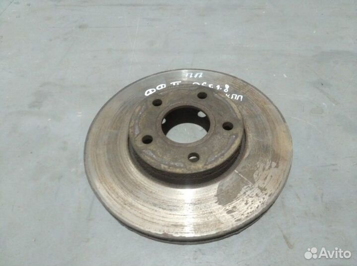 Диск тормозной передний правый Ford Focus 2 седан