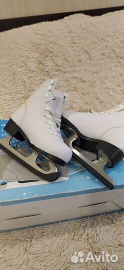 Коньки фигурные