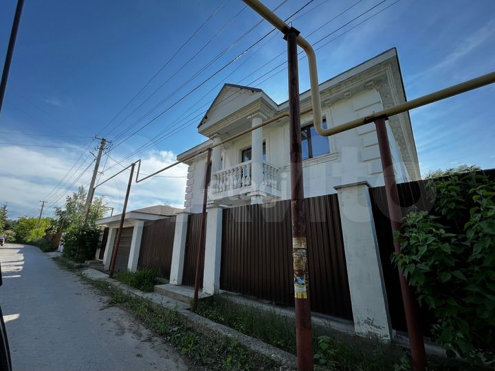 Дом 293 м² на участке 9,2 сот.