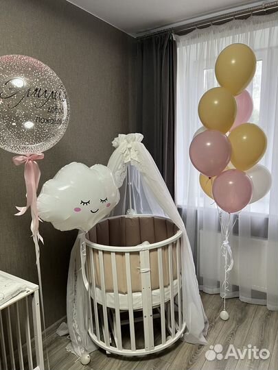 Детская кроватка с маятником круглая