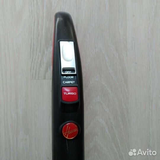 Вертикальный Пылесос hoover