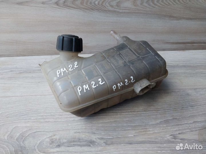 Расширительный бачок Renault Megan 2