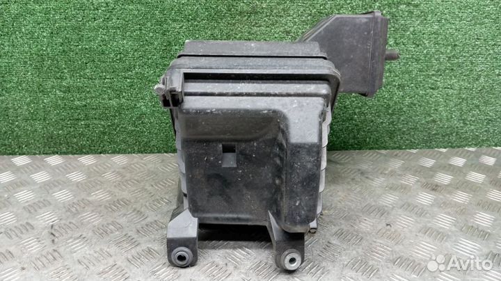 Корпус воздушного фильтра Kia K5