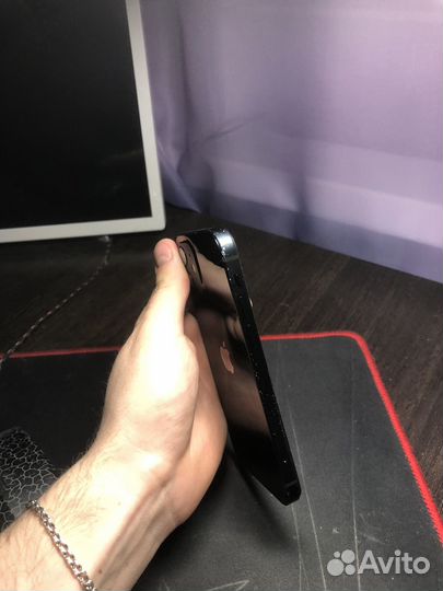 iPhone 12, 64 ГБ